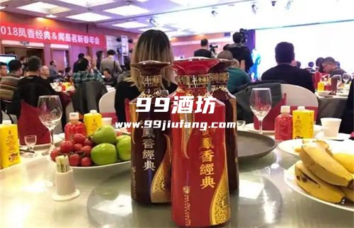 啤酒喝着好还是白酒喝着好