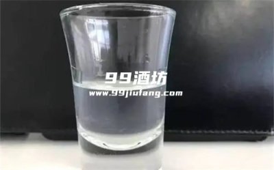 白酒加热后有白色絮状物的原因