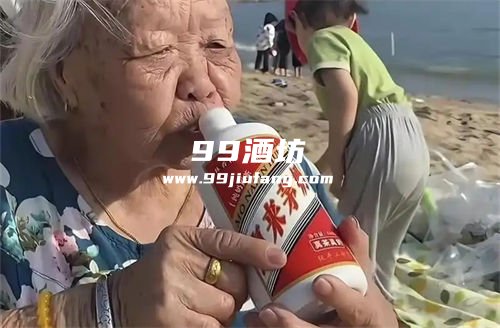 百岁老人每天喝白酒要不要劝诫呢