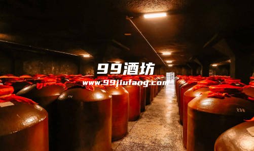 存放白酒的地方发霉了，白酒还能喝吗