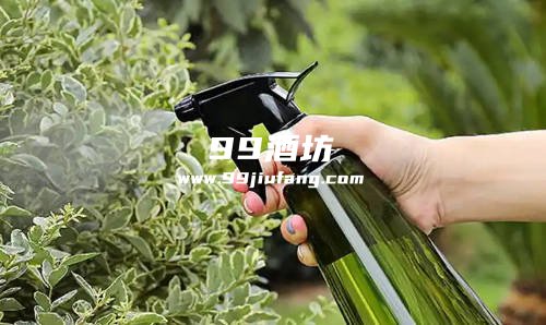 白洒兑水可以用来浇花吗，为什么