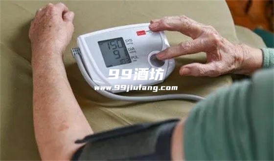 男人长期喝白酒有啥危害？人久久为您分析