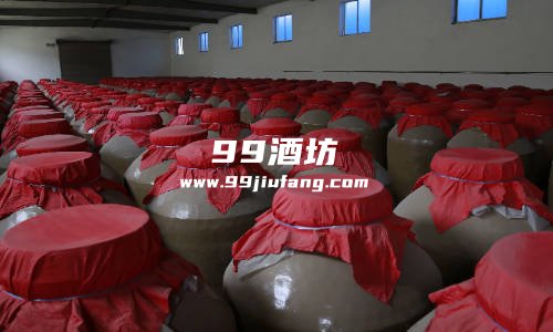 在酿造白酒的过程中会使用温水吗