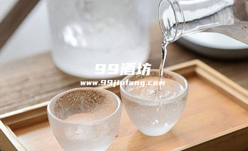 白酒暴露在空气中会变质吗