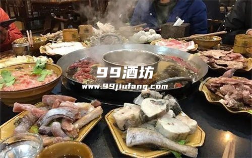 火锅和白酒哪个刺激大些