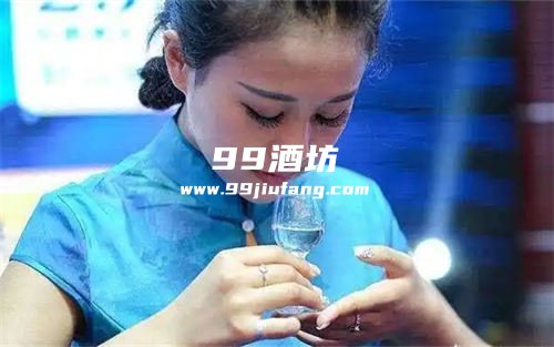 女人喝普通高度白酒好吗 女人喝普通高度白酒好吗