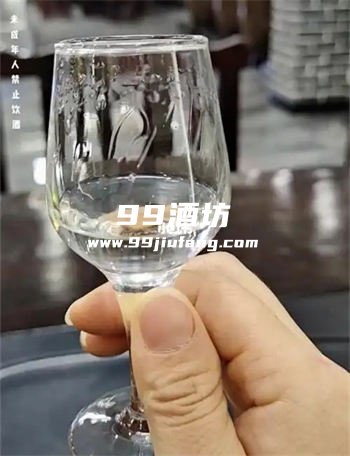 白酒挂杯度越明显，品质一定越好吗？