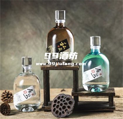 陶瓷和玻璃容器哪种更适合存酒