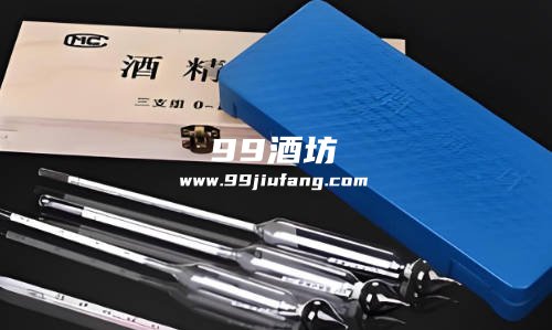 白酒的酒精度数是怎么调节的