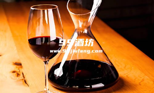 喝白酒为什么会猝死,红酒和黄酒会吗 喝白酒为什么会猝死,红酒和黄酒会吗