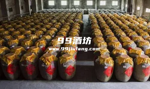 便宜的白酒里面的成分是什么