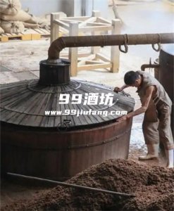 酱香型白酒的酿造周期为何必须整年？人久久为您分析
