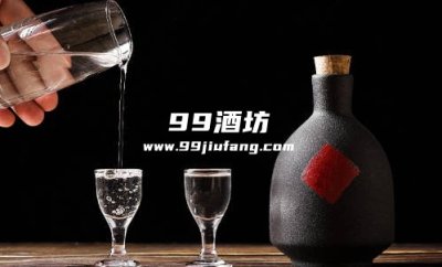 带着小瓶的白酒是可以上地铁的吗