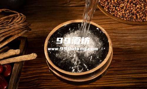 白酒陈酿的真相：并非越陈越香的原因