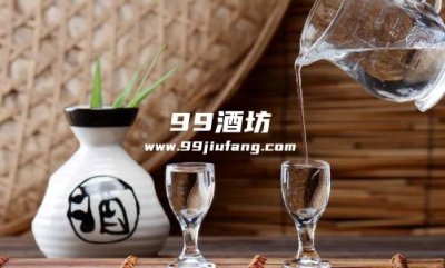 50 度上下白酒有何讲究？人久久白酒告诉你