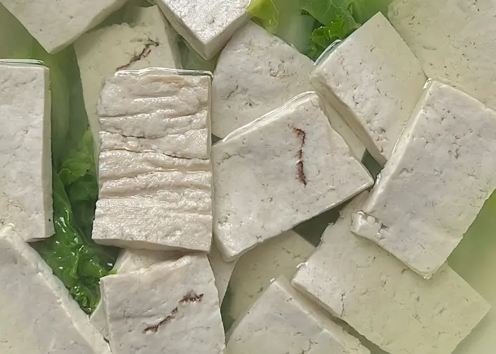 能否用白酒煮豆腐？白酒煮的豆腐有什么特点？